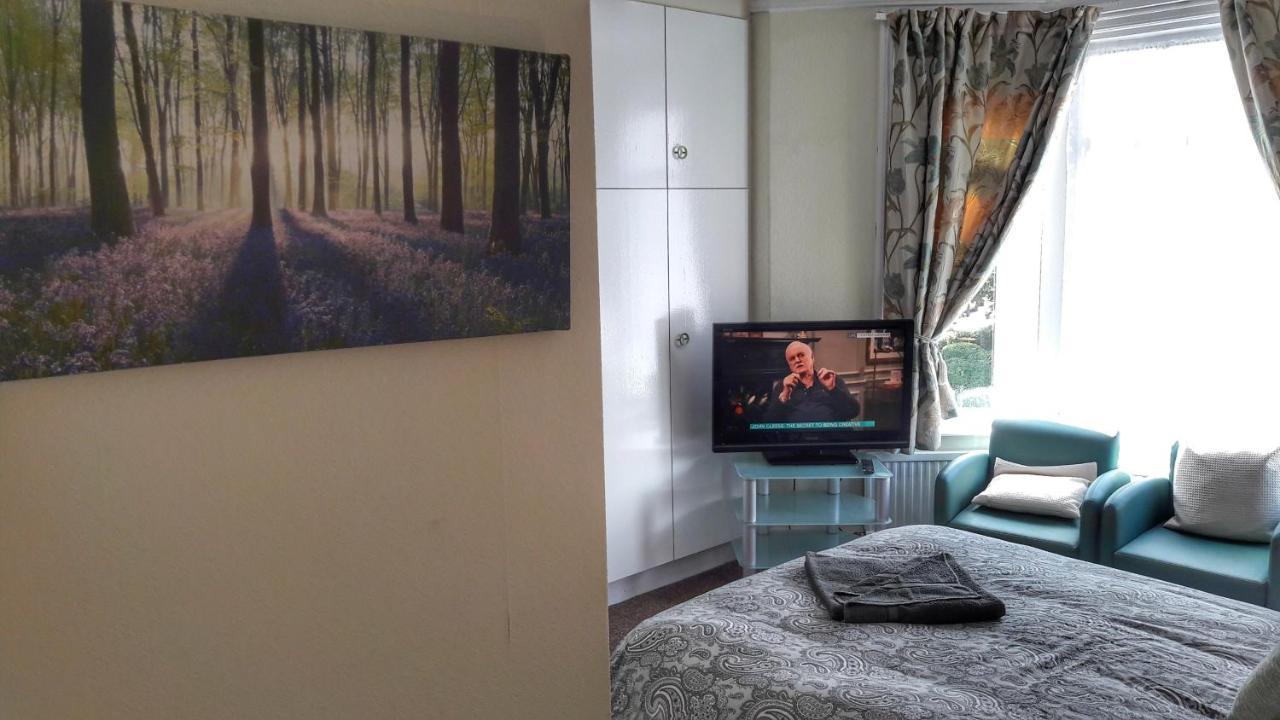 Kirk Lea Bed & Breakfast Halifax Ngoại thất bức ảnh